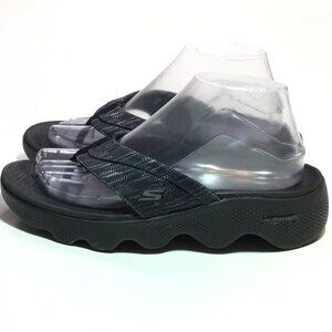 Skechers Women's Go Walk Massage Fit Slip On Thong Sandals Black/Grey Size 8